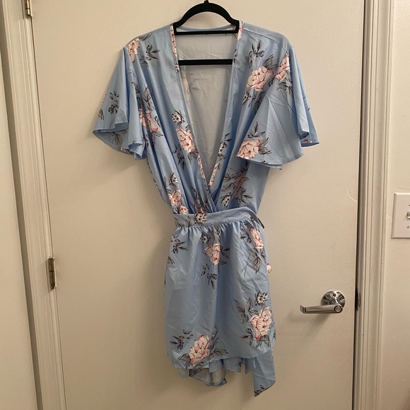 Light blue floral skort wrap romper with skirt - Picture 3 of 8